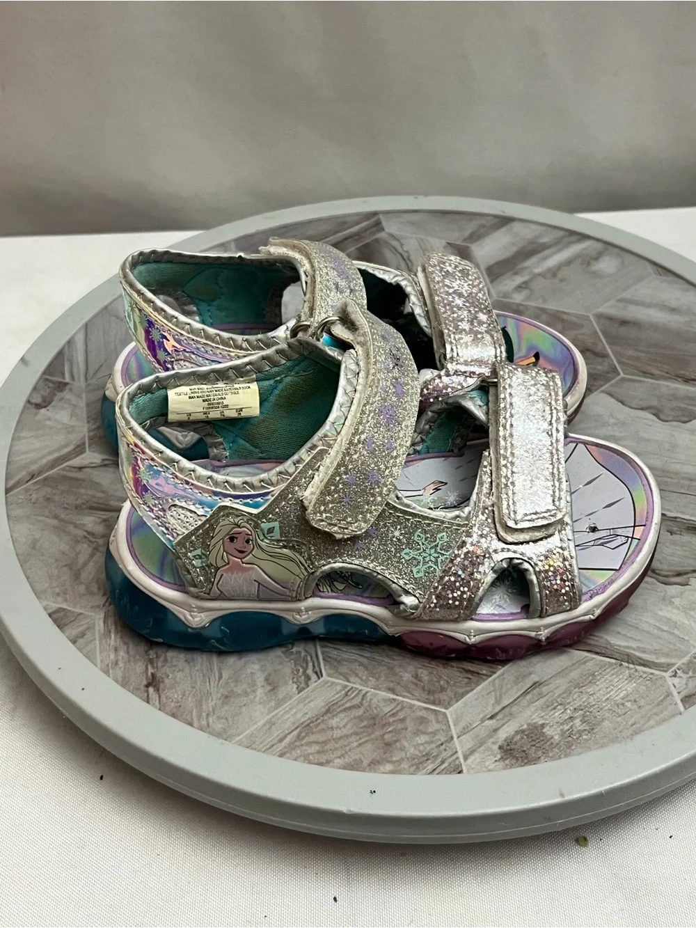 Disney Frozen Elsa Light Up Glitter Sandals Girls Size 8 Silver Blue